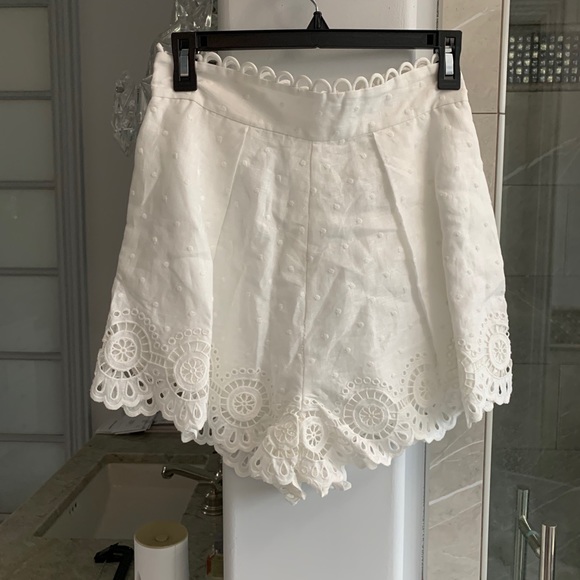 Zimmermann Bellitude Scalloped Eyelet Linen Shorts - Picture 8 of 14